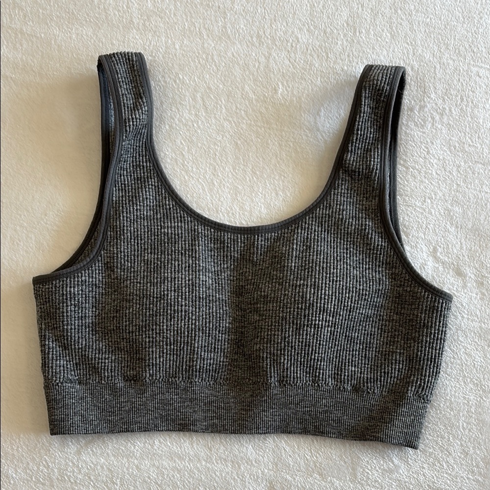 Gray Ribbed Sports Bra - Picture 2 of 5